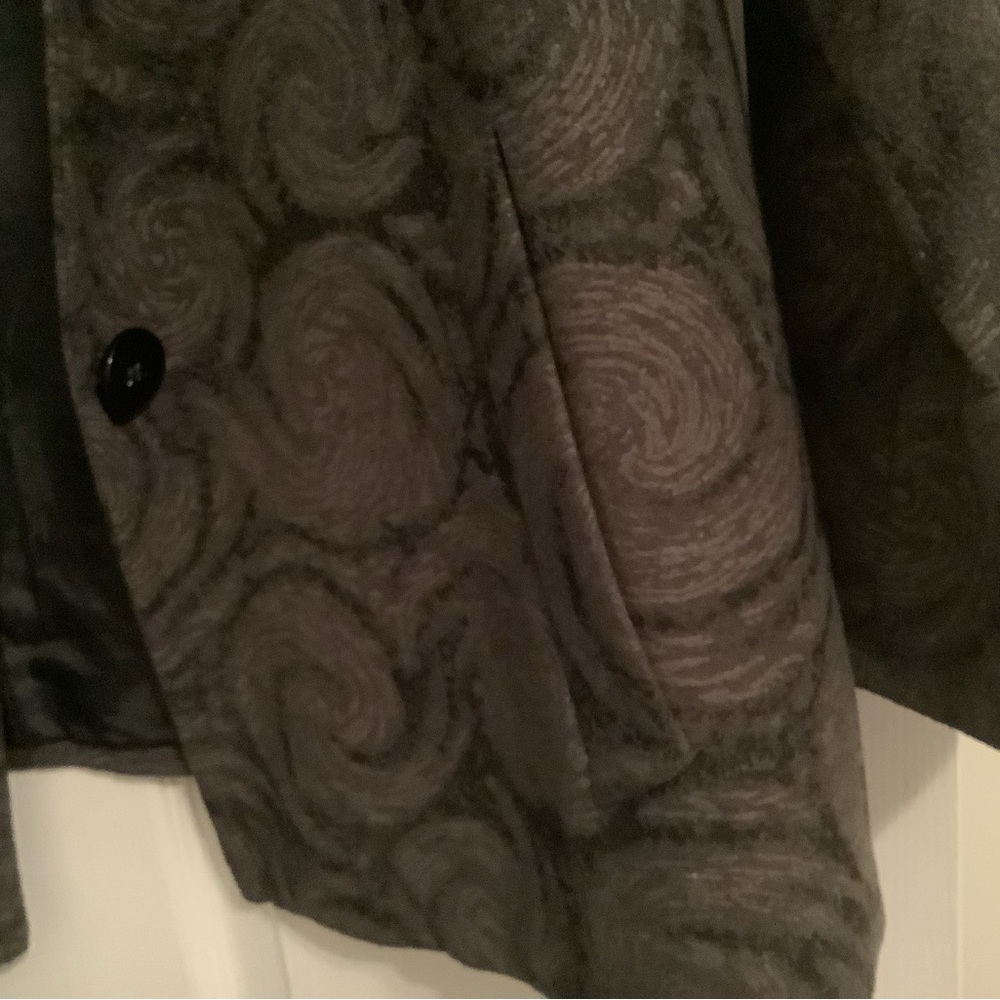 Ladies jacket - Picture 4 of 7